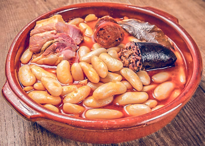 fabes-asturianas-deliciosa-fabada-asturiana-con-compango-de-asturias-mejores-consejos-y-recetas